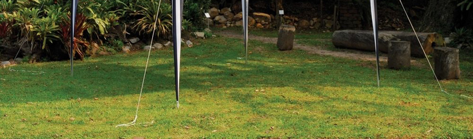 Toda tenda tem que ser amarrada ao solo?